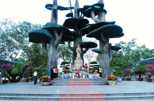 Thông báo của Trung Tâm Hành Hương Đức Mẹ La Vang ngày 22.5.2021