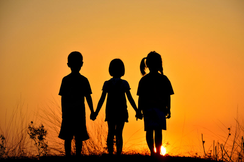 Người trẻ trong tương quan huynh đệ với anh chị em trong nhà