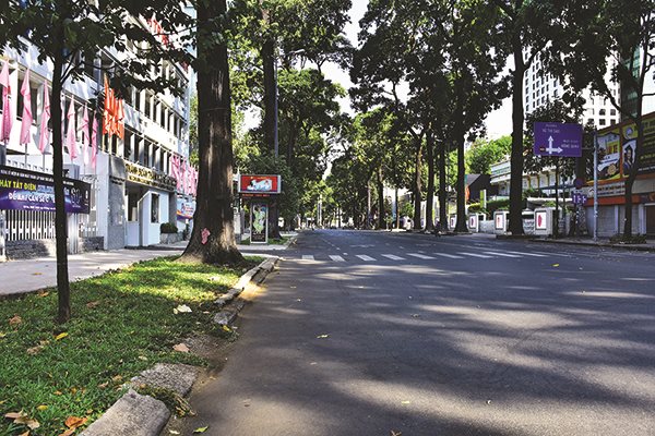 Sài Gòn, thoáng nhìn từ tâm dịch