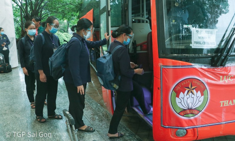 Trong khoảng không: Covid và đời tu sĩ