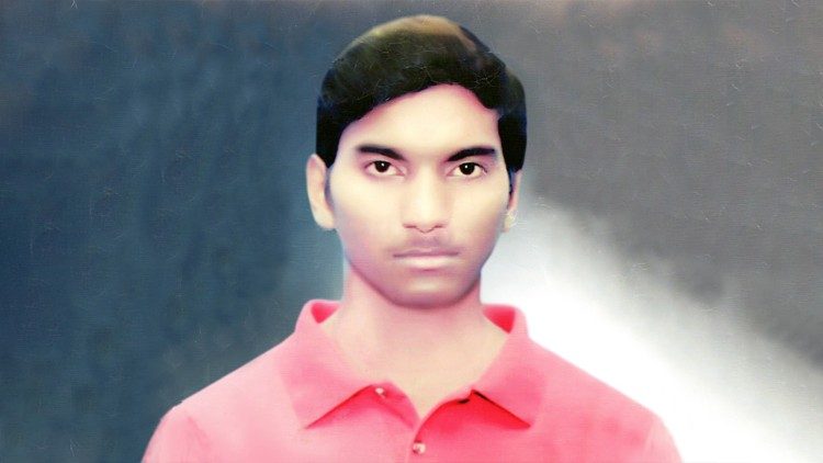 Pakistan có vị “Tôi tớ Chúa” đầu tiên: Akash Bashir