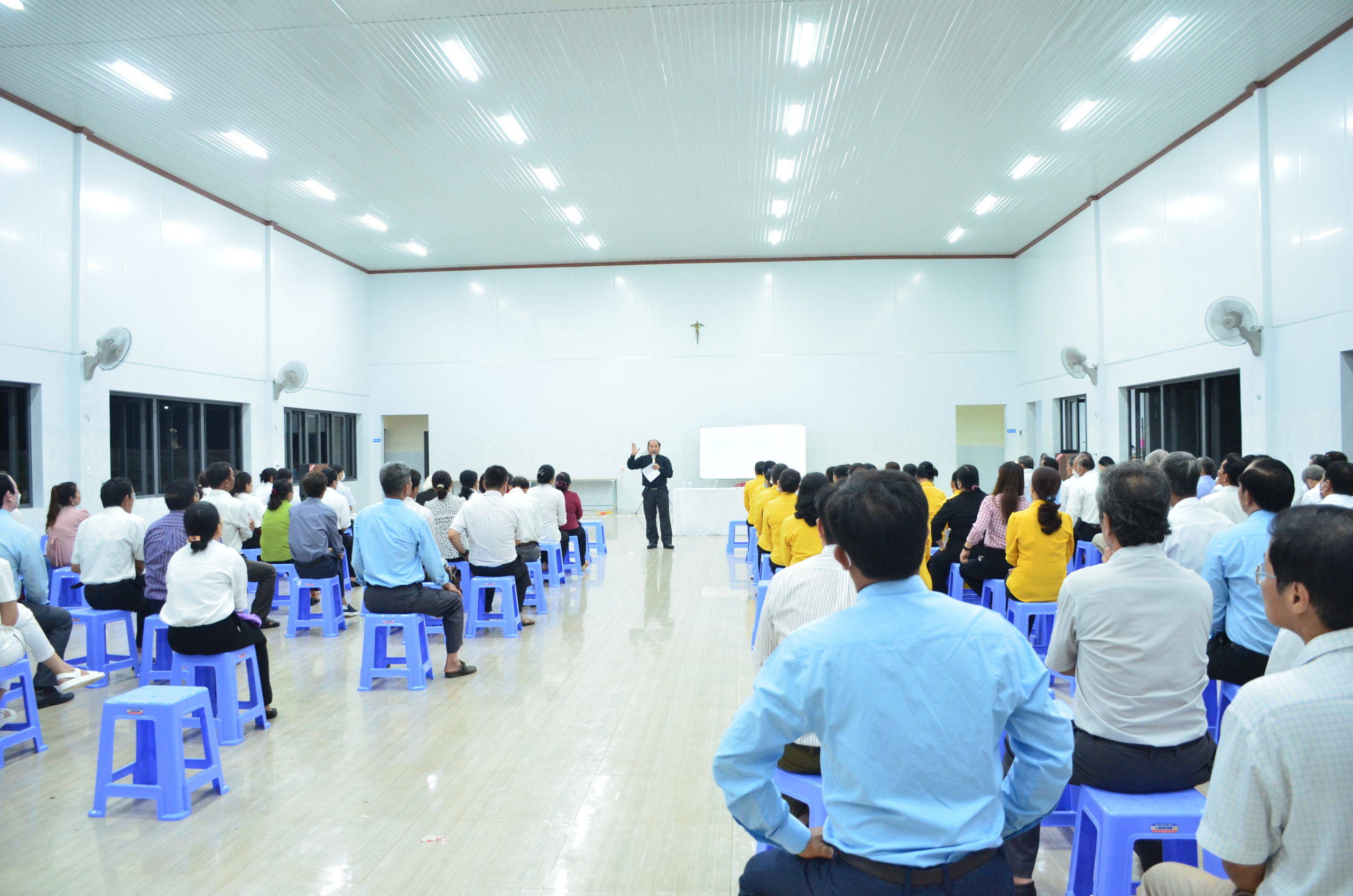 Tin Ảnh: Gx. Đức Hiệp: Buổi tổng kết thỉnh ý Hiệp Hành- Ngày 17.5.2022