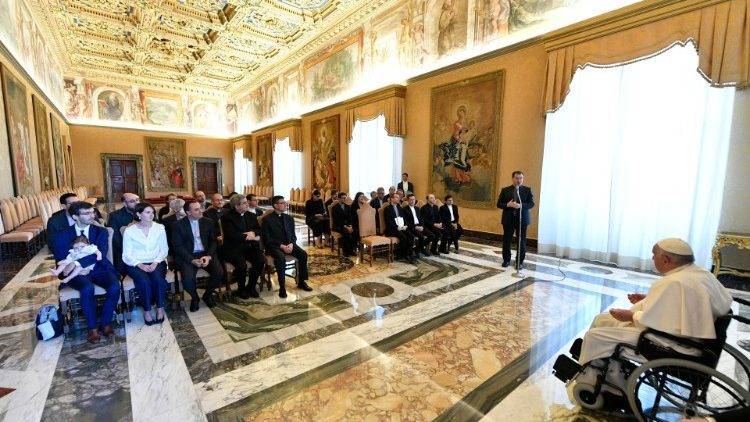 Đức Thánh Cha Phanxicô: Thần học phải nói về Chúa và gần gũi với cuộc sống