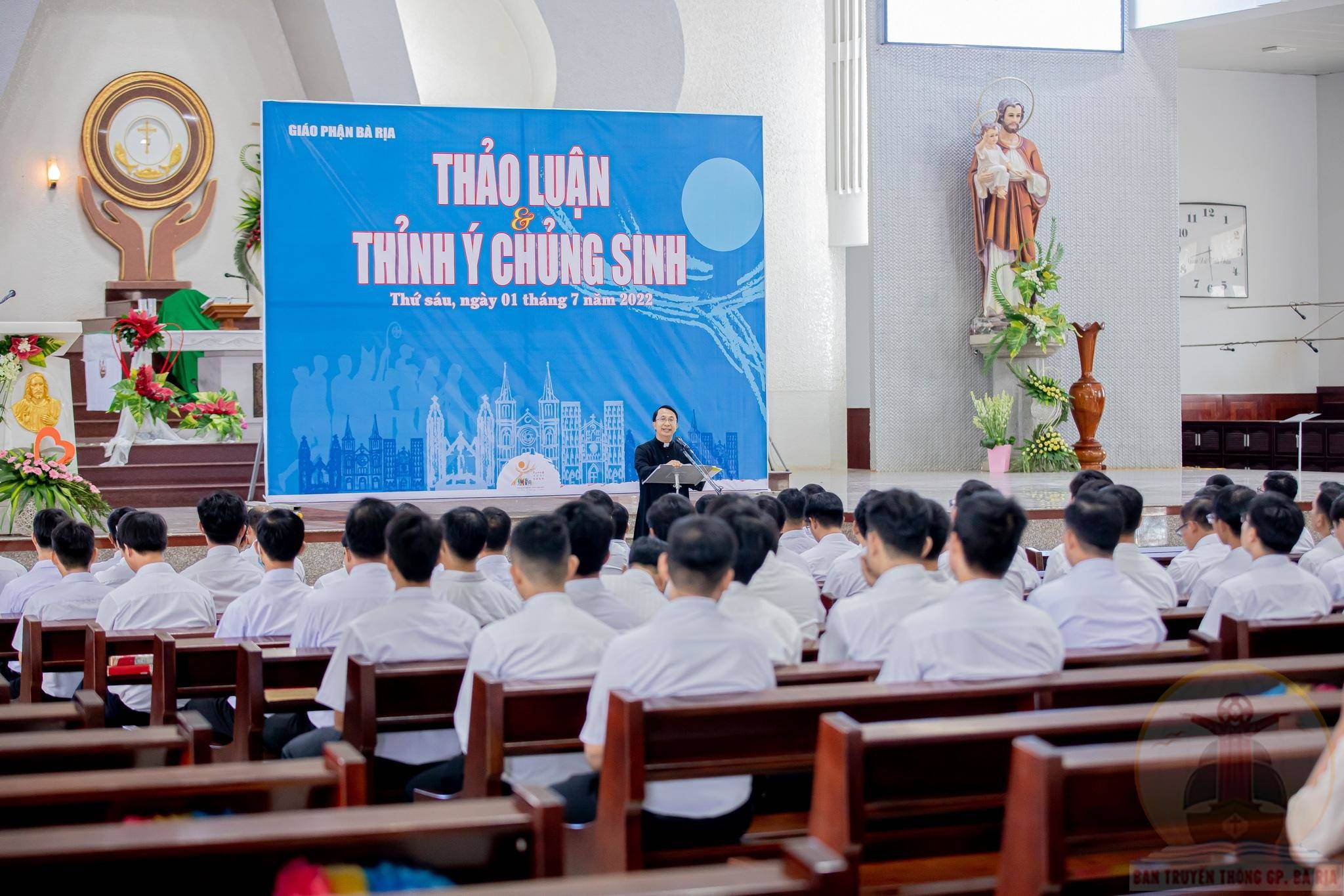 Giáo phận Bà Rịa: Thảo luận và thỉnh ý Chủng sinh- Ngày 01.7.2022