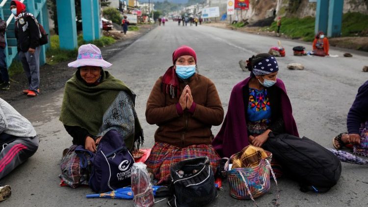 Trung tâm dạy nghề cho phụ nữ bản địa của các Nữ tử Bác ái Vinh Sơn ở Peru