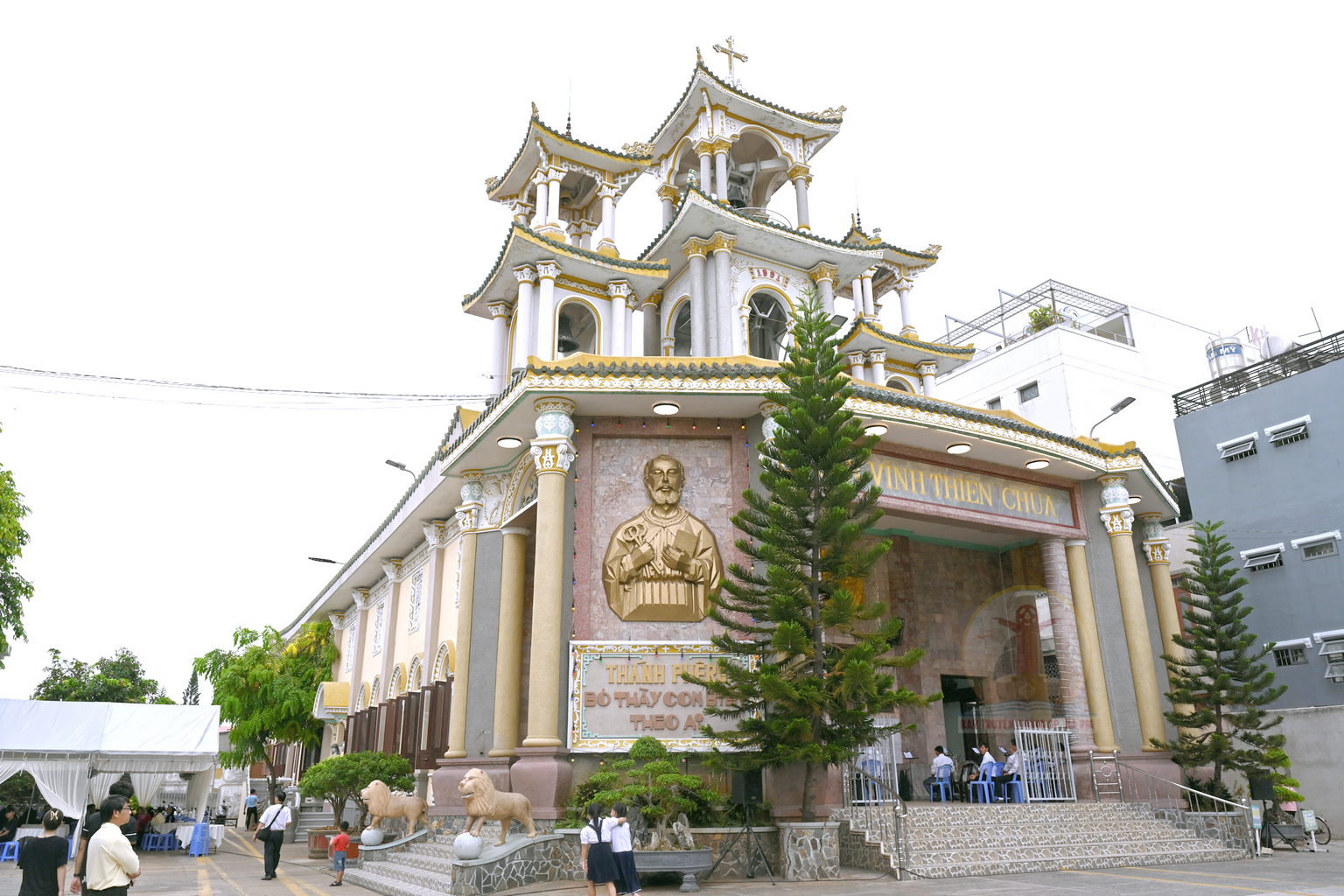 Gx. Thủy Giang: Cha Phêrô Nguyễn Thái Phúc tiếp nhận sứ vụ mục tử – Ngày 07.5.2023