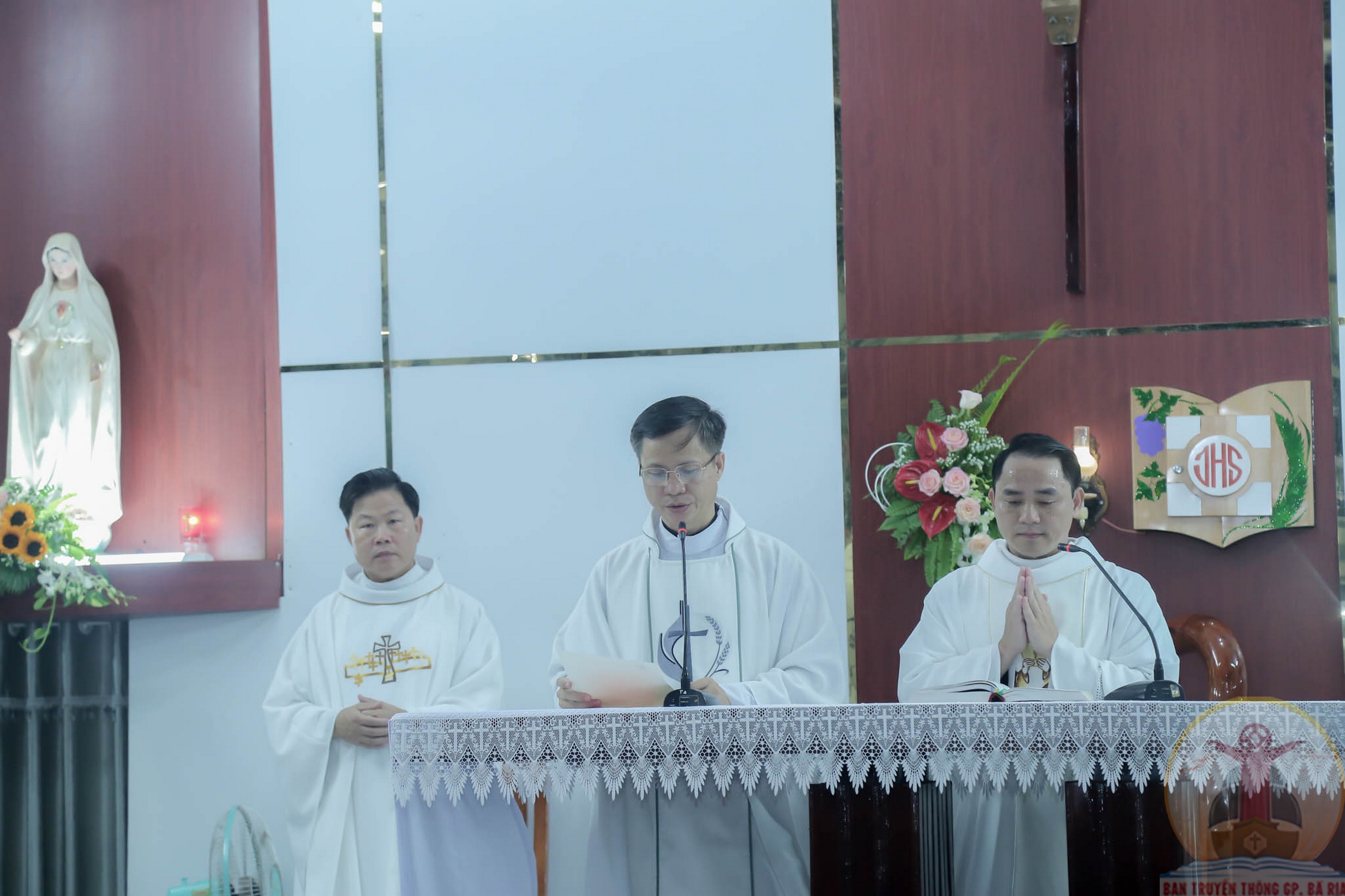Giáo điểm Hòa Vinh: Cha Antôn Đặng Đình Thanh nhận nhiệm sở – Ngày 07.5.2023
