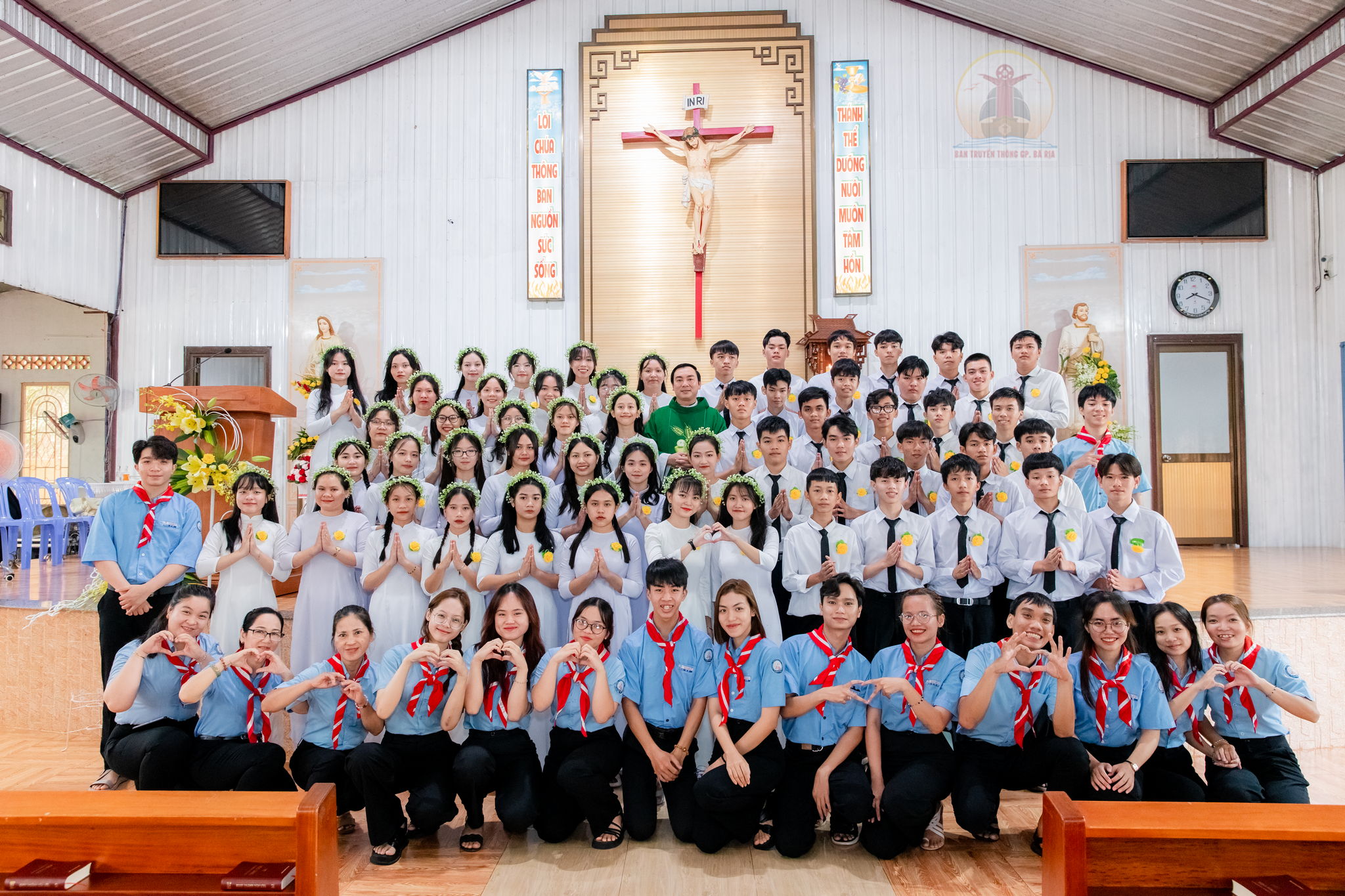 Gx. Phước Chí: 55 em thiếu nhi tuyên hứa bao đồng – 20.8.2023