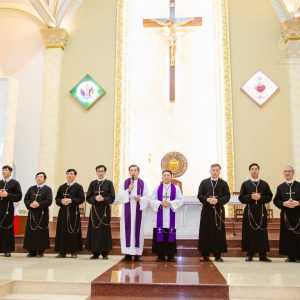 Gx. Đồng Tiến: Cử hành Tuần Đại Phúc