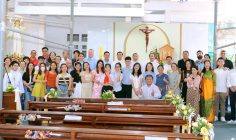 Gx. Tân Châu: Thánh lễ Phục sinh cho cộng đoàn tín hữu nói Tiếng Anh
