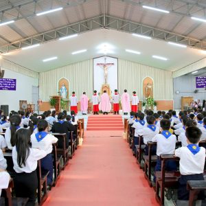 Gx. Phước Thái: Chầu Thánh Thể thay Giáo phận- Ngày 10.3.2024
