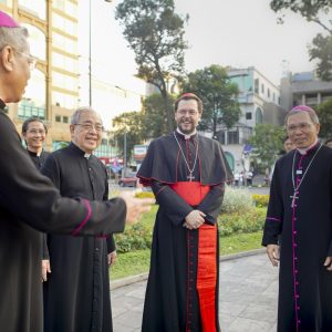 Đức Hồng Y Giorgio Marengo viếng thăm và tri ân Giáo hội Công giáo Việt Nam