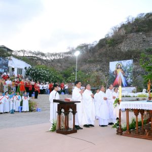 Núi Chúa Tao Phùng: Thánh lễ kính Lòng Chúa Thương Xót - 07.4.2024