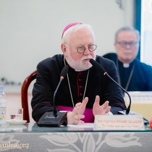 Bài nói chuyện của Đức Tổng Giám mục Paul Richard Gallagher tại Đại Chủng Viện Huế