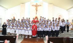 Gx. Lam Sơn: 63 em thiếu nhi rước lễ lần đầu- Ngày 19.5.2024