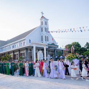 Gx. Phước Ân: Mừng lễ Bổn mạng Giáo xứ- Kính Thánh Antôn Pađôva
