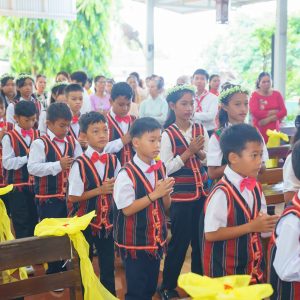 Giáo điểm Ruộng Tre: 18 thiếu nhi rước lễ lần đầu- Ngày 02.6.2024
