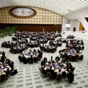 Bắt đầu soạn thảo Tài liệu Làm việc cho phiên họp thứ hai của Thượng HĐGM lần thứ XVI