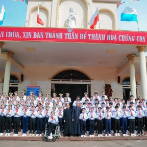 Gx. Văn Côi: Thánh lễ ban Bí tích Thêm Sức - Ngày 14.7.2024