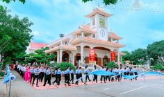 Giáo xứ Xuân Sơn: Thánh lễ ban Bí tích Thêm Sức – Ngày 21.7.2024