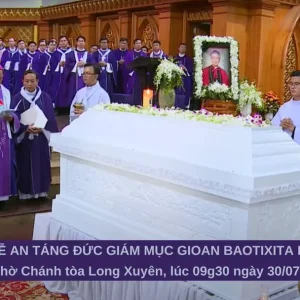 Thánh lễ An táng Đức Giám mục Gioan Baotixita Bùi Tuần