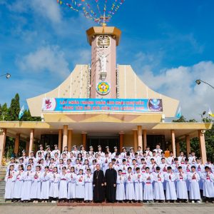 Gx. Hữu Phước: Thánh Lễ ban Bí Tích Thêm Sức- Ngày 08.8.2024