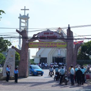 Gx. Hòa Phước: Ca đoàn, Nhạc đoàn giáo hạt Xuyên Mộc mừng lễ Bổn mạng kính Thánh Giáo hoàng Piô X