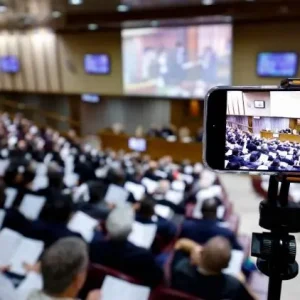 Suy niệm tĩnh tâm Thượng Hội đồng bài 1 - Phục Sinh: Tìm kiếm trong bóng tối (Ga 20,1-18)