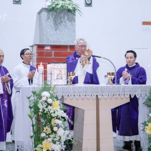 Giáo điểm Phước An: Đức Cha Emmanuel dâng lễ cầu cho các linh hồn- 02.11.2024