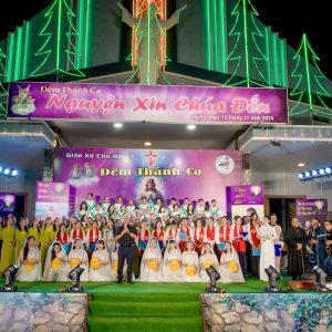 Gx. Chu Hải: Đêm diễn nguyện thánh ca “Nguyện xin Chúa Đến”- Ngày 18.12.2024