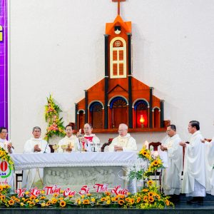 Gx. Bông Trang: Thánh lễ tạ ơn mừng 20 năm linh mục của Cha Giuse Hoàng Cao Nguyên- Ngày 04.12.2024