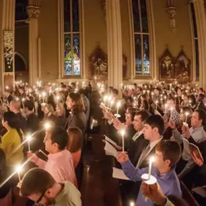 Chúa nhật, thứ Bảy và lễ Vọng: Sự khác biệt giữa thánh lễ chiều hôm trước và lễ Vọng