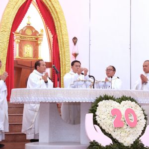 Gx. Phước Tỉnh: Mừng 20 năm linh mục của Cha Chánh xứ Tôma Aquinô Nguyễn Quốc Ánh- Ngày 02.12.2024