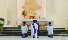 Gx. Phú Vinh: Chầu Thánh Thể thay Giáo phận- Ngày 08.12.2024