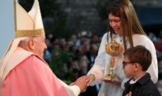 Thánh Lễ tại Ajaccio: Con phải làm gì để chuẩn bị tâm hồn đón Chúa