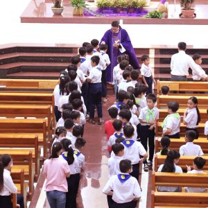 Gx. Láng Cát: Cử hành thánh lễ Tro 2025- Ngày 05.3