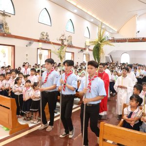 Gx. Láng Cát: Cử hành Lễ Lá 2025