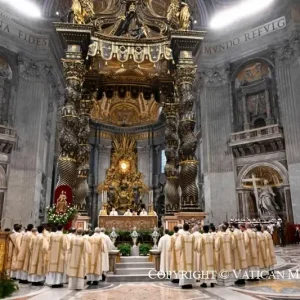 Thánh Lễ Dầu tại Vatican (17/4/2025) – Alpha và Omega của cuộc đời linh mục