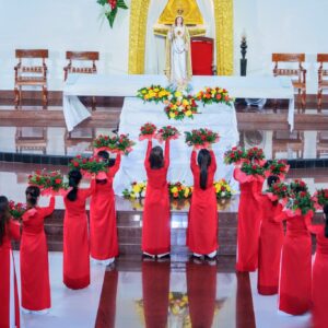 Đền Thánh Đức Mẹ Bãi Dâu: Mừng kỷ niệm Đức Mẹ hiện ra ở Fatima - 2025