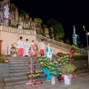Gx. Vinh Châu: Thánh lễ khai mạc tháng hoa 2025