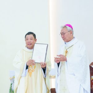 Gx. Đất Đỏ: Chào đón mục tử mới: Cha Đaminh Vũ Duy Hùng