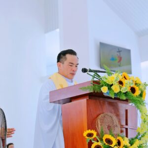 Giáo xứ Long Kiên: Cha Giuse Trần Hữu Tuyến tiếp nhận cộng đoàn