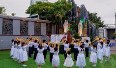Gx. Trung Đồng: Dâng hoa khai mạc Tháng Hoa kính Đức Mẹ- Ngày 01.5.2025