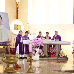 Gx. Bến Đá: Thánh lễ giỗ 3 năm Cha Đaminh Phạm Đình Hảo