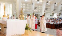 Gx. Phước Lộc: Chầu Thánh Thể thay Giáo phận- Ngày 15.06.2025
