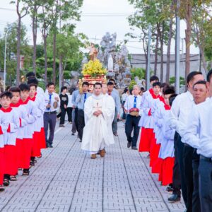 Gx. Phước Lâm: Mừng lễ trọng Sinh nhật Thánh Gioan Baotixita- Bổn mạng Hội Trống giáo xứ