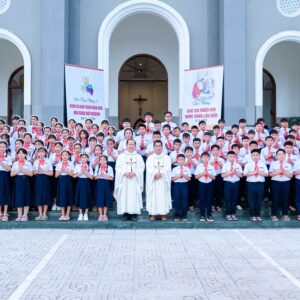 Gx. Phước Lâm: Thánh lễ Rước lễ lần đầu- Ngày 22.6.2025