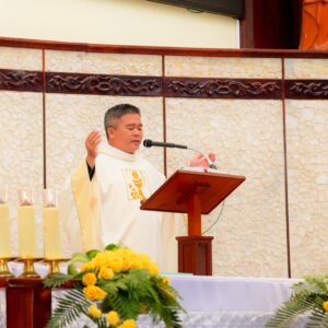Gx. Hòa An: Thánh lễ Tạ ơn mừng 10 năm Linh mục Cha Chánh xứ Phaolô Nguyễn Minh Quyền