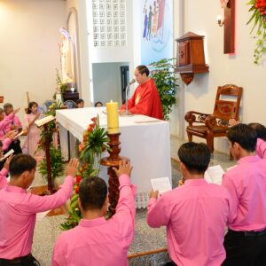 Gx. Bình Trung  Mừng lễ Thánh Phêrô và Phaolô tông đồ- Tuyên thệ  Ban hành Giáo
