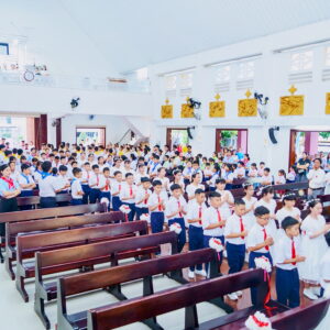 Giáo xứ Trung Đồng: Thánh lễ ban Bí tích Thánh Thể lần đầu cho các em thiếu nhi - 06.7.2025